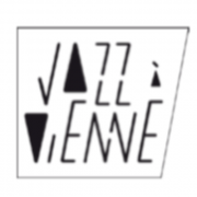 Assistant communication - STAGE